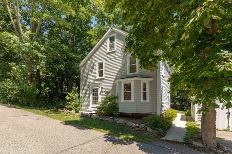 2 Sylvester Street Portsmouth NH 03801