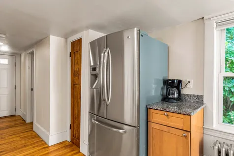2 Sylvester Street Portsmouth NH 03801