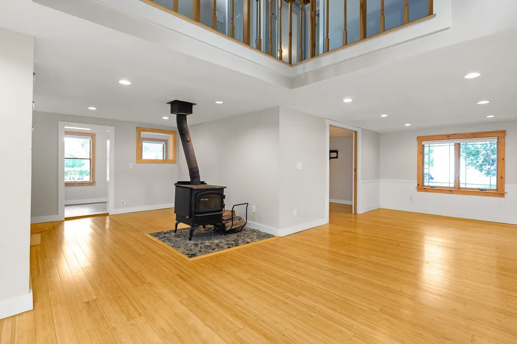 277 Wallis Road Rye NH 03870