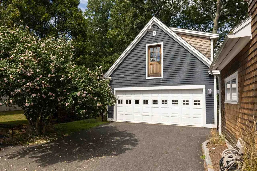 277 Wallis Road Rye NH 03870