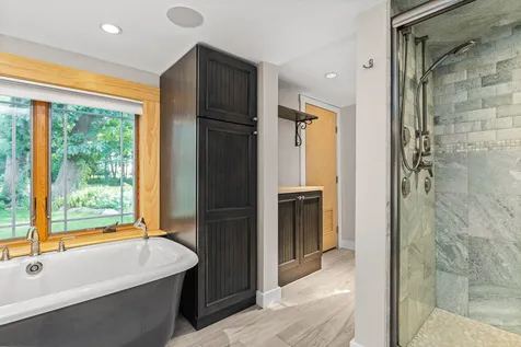 277 Wallis Road Rye NH 03870