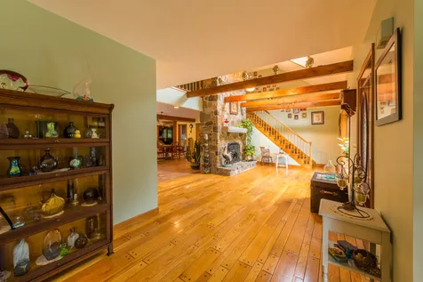 53 Pinnacle Road Wilmot NH 03287