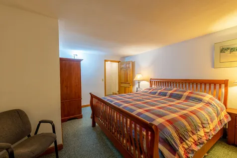 53 Pinnacle Road Wilmot NH 03287