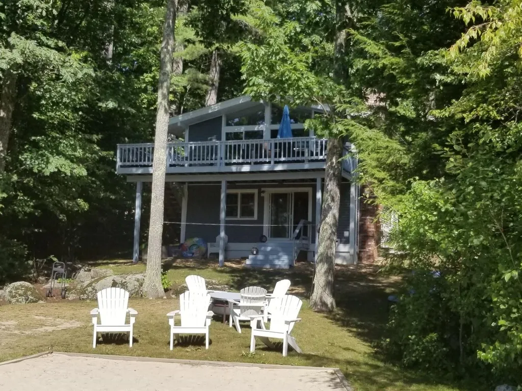 24 Mccarthy Anna Road Wolfeboro NH 03894