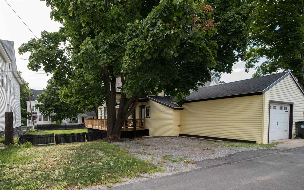 203 Walnut Street Manchester NH 03104