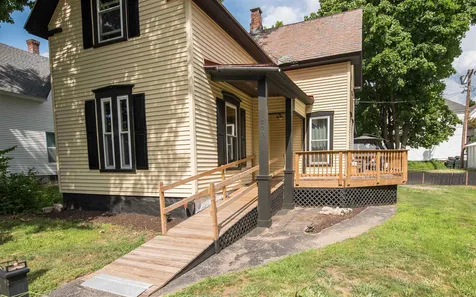 203 Walnut Street Manchester NH 03104