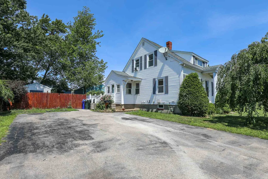 326 Vinton Street Manchester NH 03103