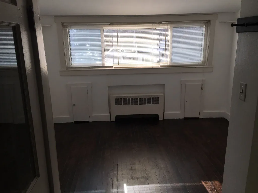 326 Vinton Street Manchester NH 03103