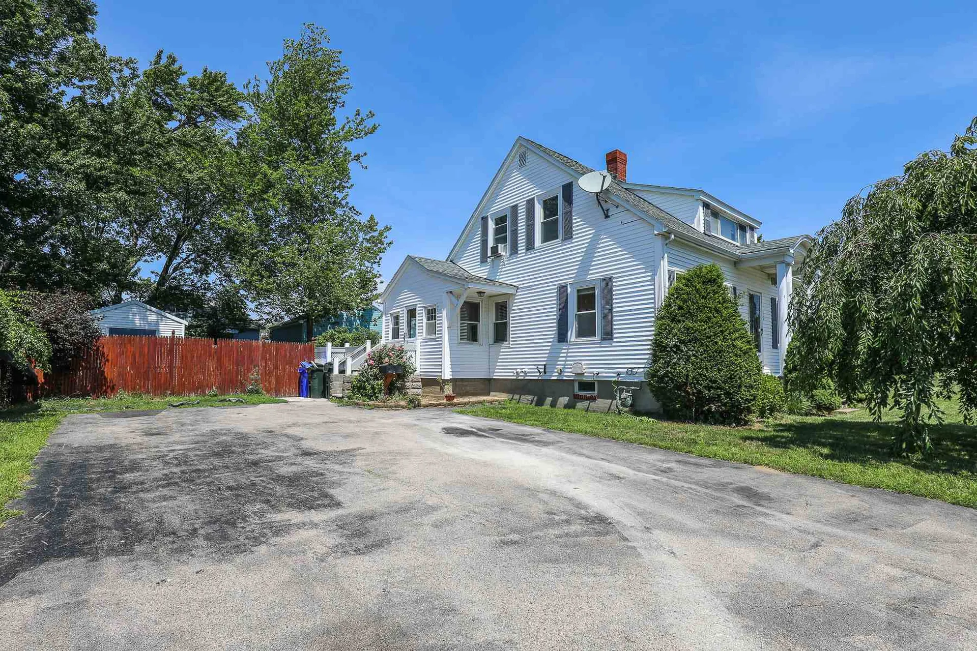 326 Vinton Street Manchester NH 03103
