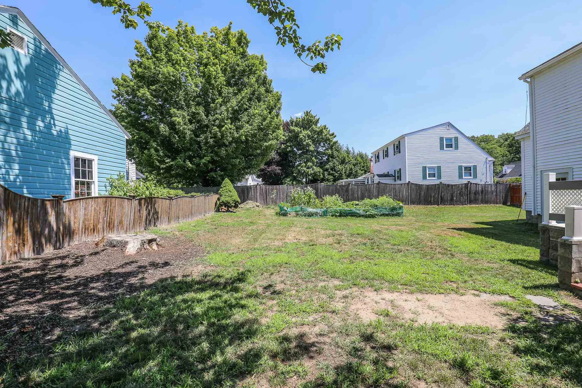 326 Vinton Street Manchester NH 03103