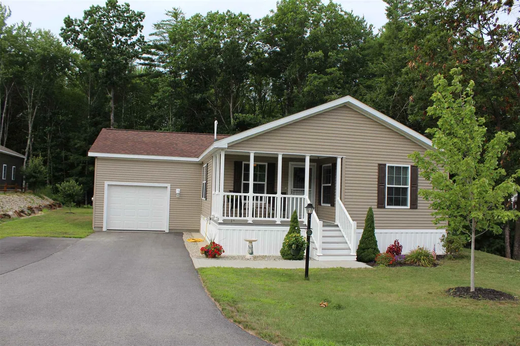 14 Blair Drive Rochester NH 03868