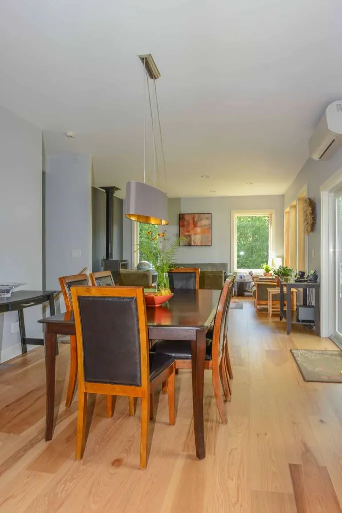 155 Summit Circle Brattleboro VT 05301
