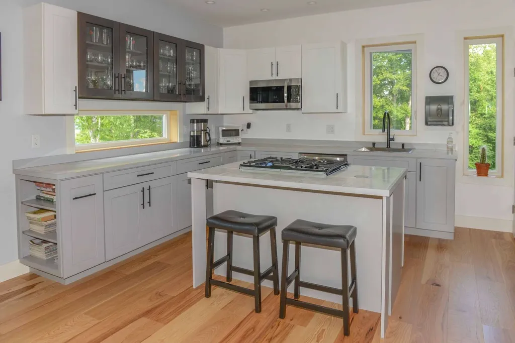 155 Summit Circle Brattleboro VT 05301