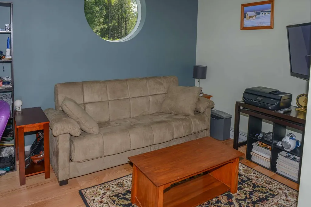 155 Summit Circle Brattleboro VT 05301