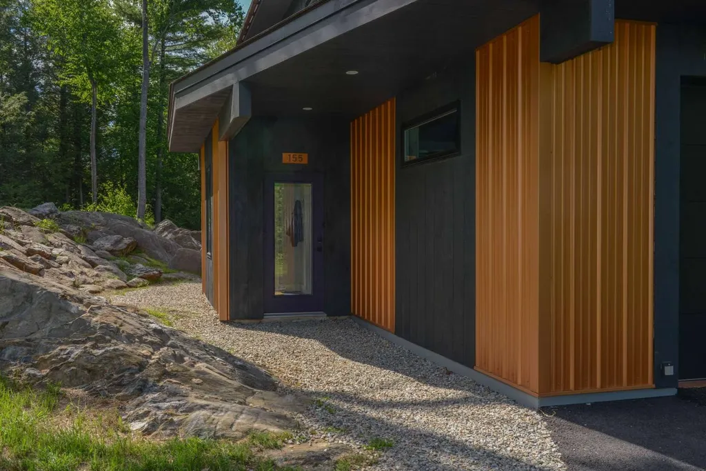 155 Summit Circle Brattleboro VT 05301