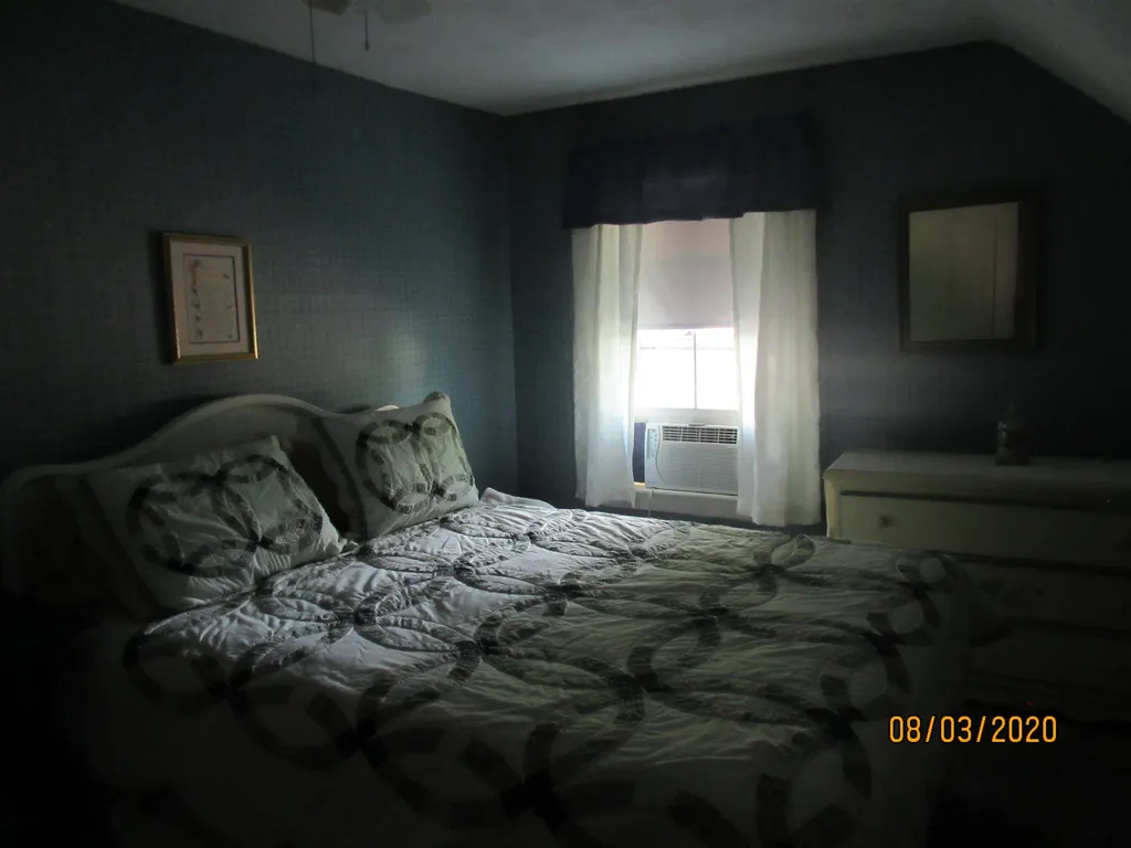 25 Grove Street Rochester NH 03868-8443