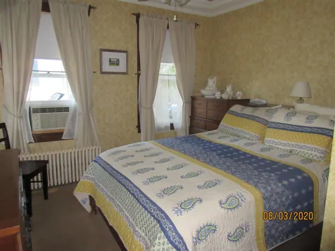 25 Grove Street Rochester NH 03868-8443
