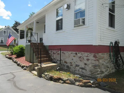 25 Grove Street Rochester NH 03868-8443
