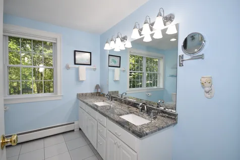 45 Sandpiper Drive Dover NH 03820