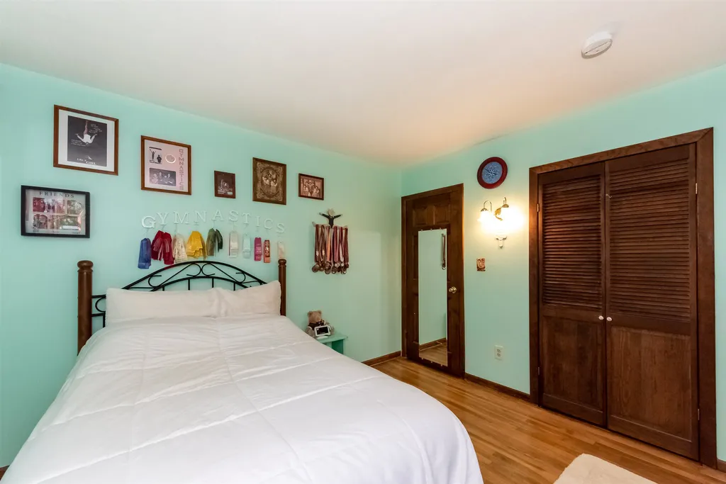 17 Applevale Drive Dover NH 03820
