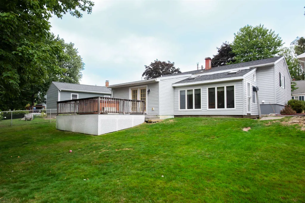 17 Applevale Drive Dover NH 03820