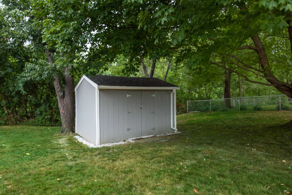 17 Applevale Drive Dover NH 03820