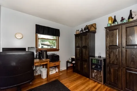 17 Applevale Drive Dover NH 03820