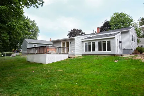17 Applevale Drive Dover NH 03820