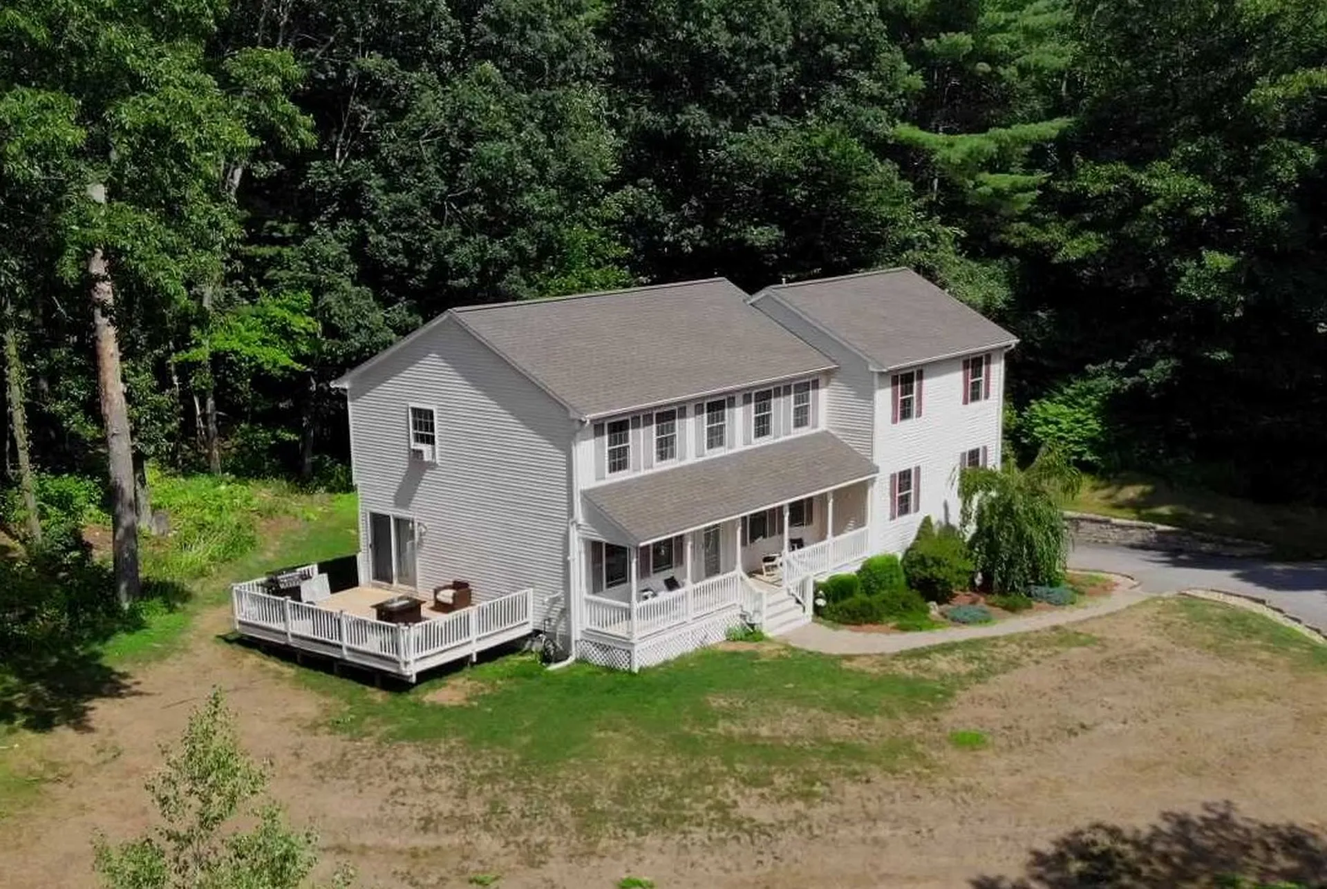 29 Shatagee Road Raymond NH 03077