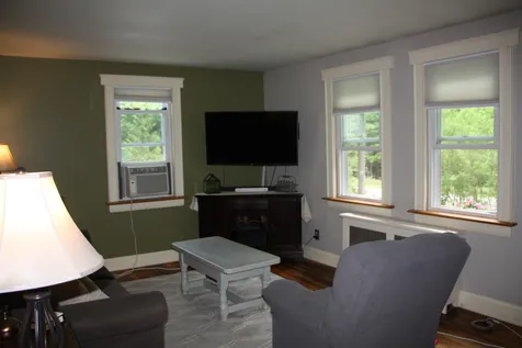 106 Squantum Road Jaffrey NH 03452