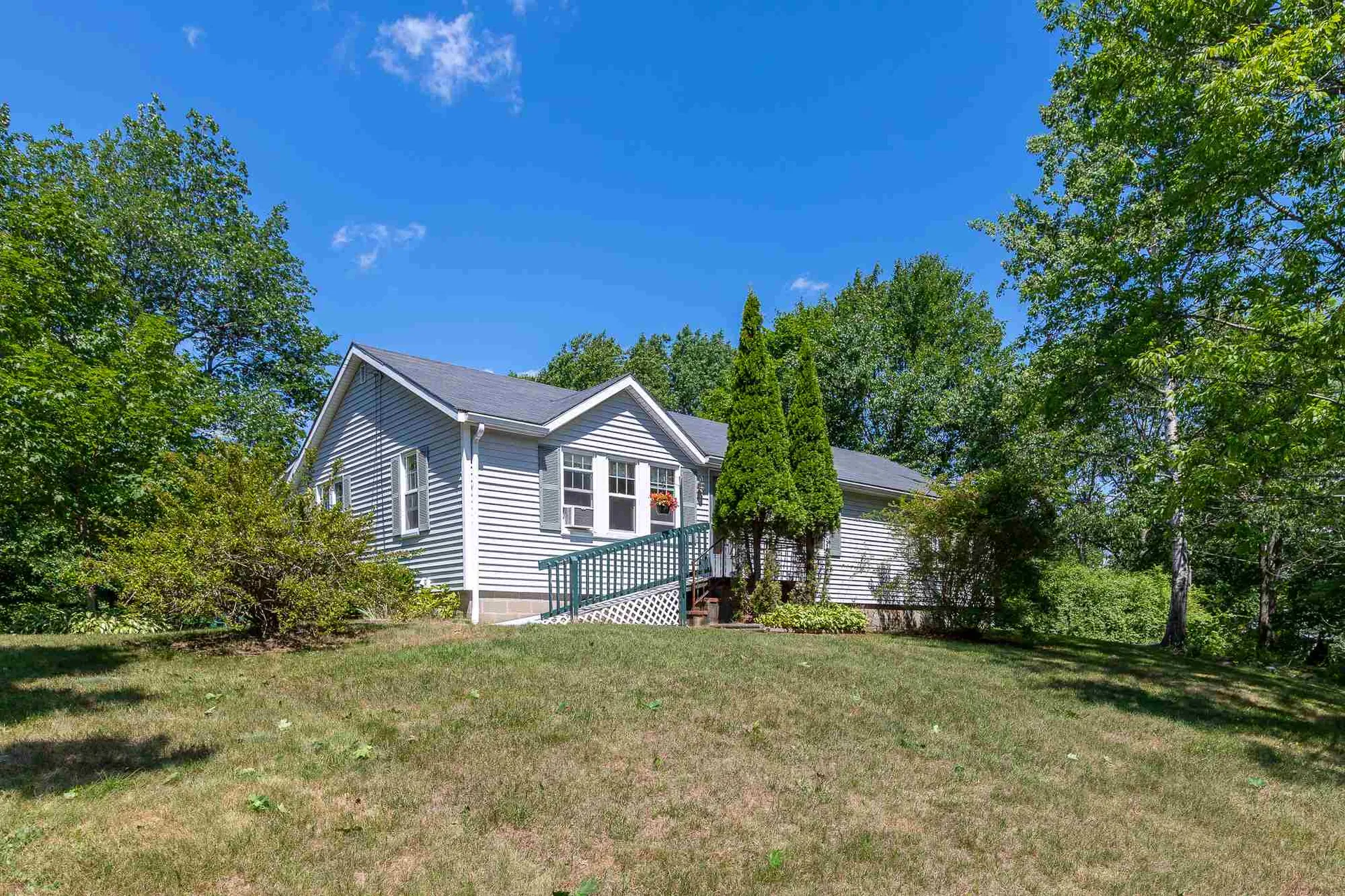 61 Beech Road Eliot ME 03903