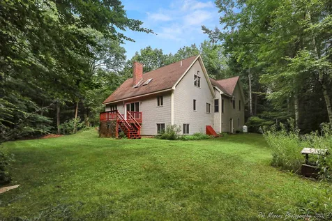 49 Crawley Falls Road Brentwood NH 03833