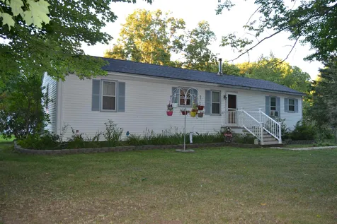 107 Lane Road Raymond NH 03077