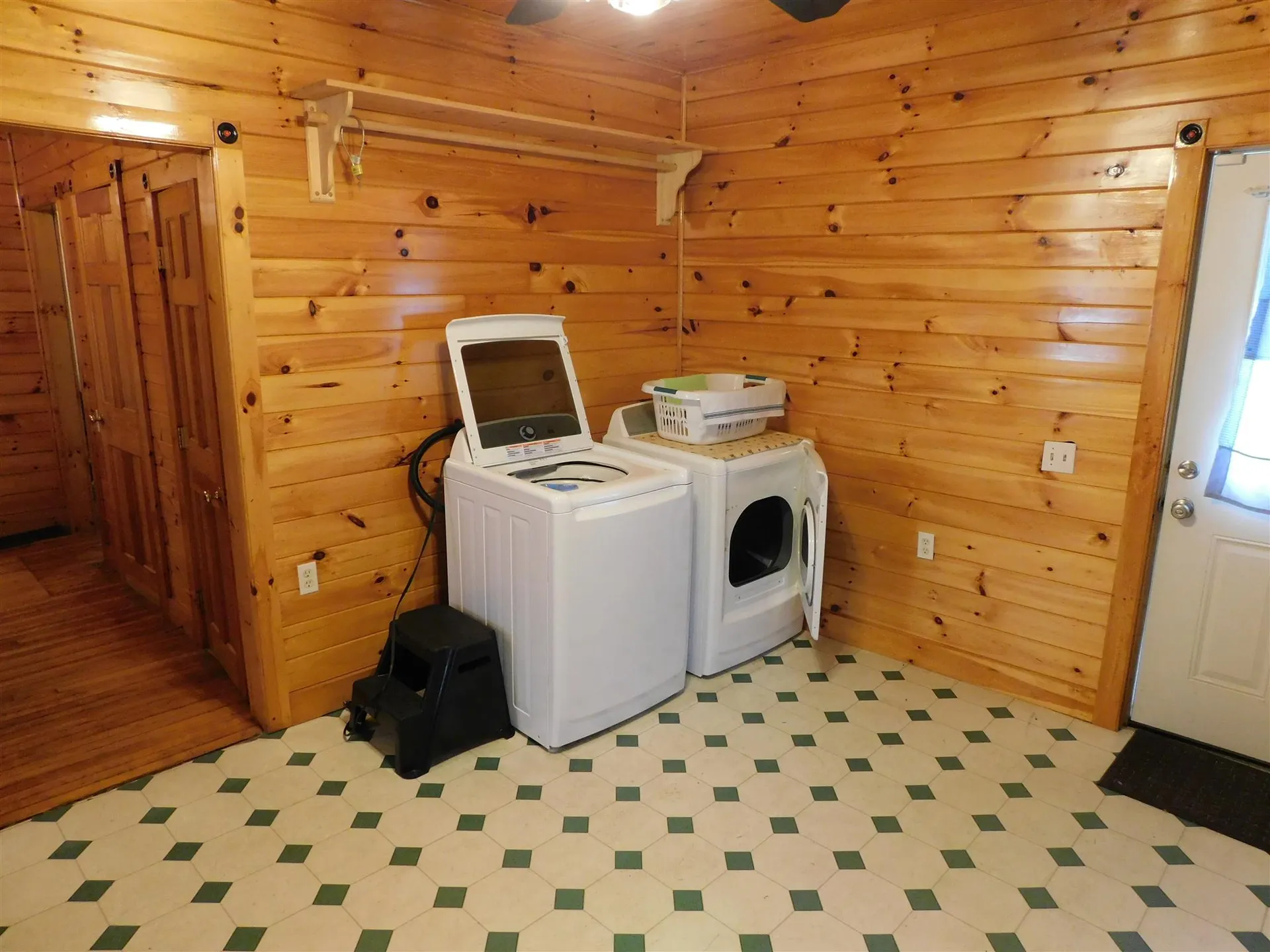 28 Cottage Street Newport City VT 05855