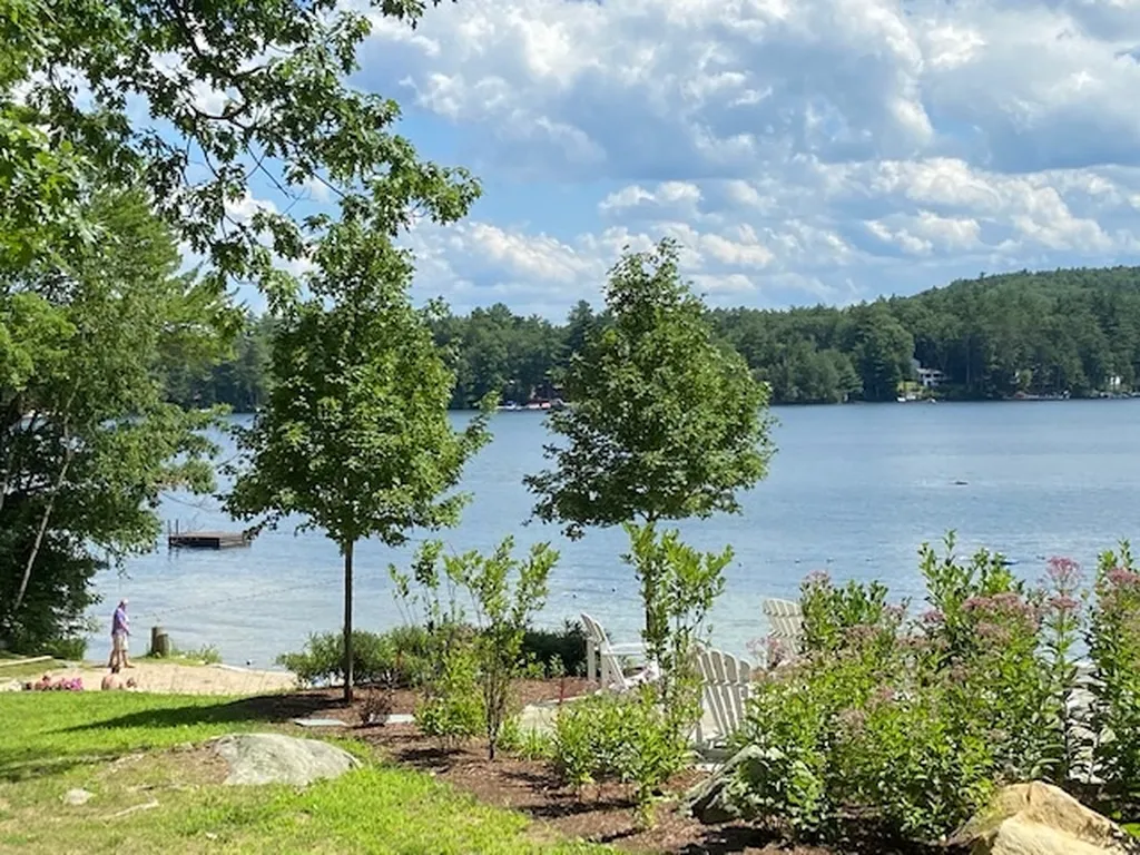 22 Douglas Drive Meredith NH 03253