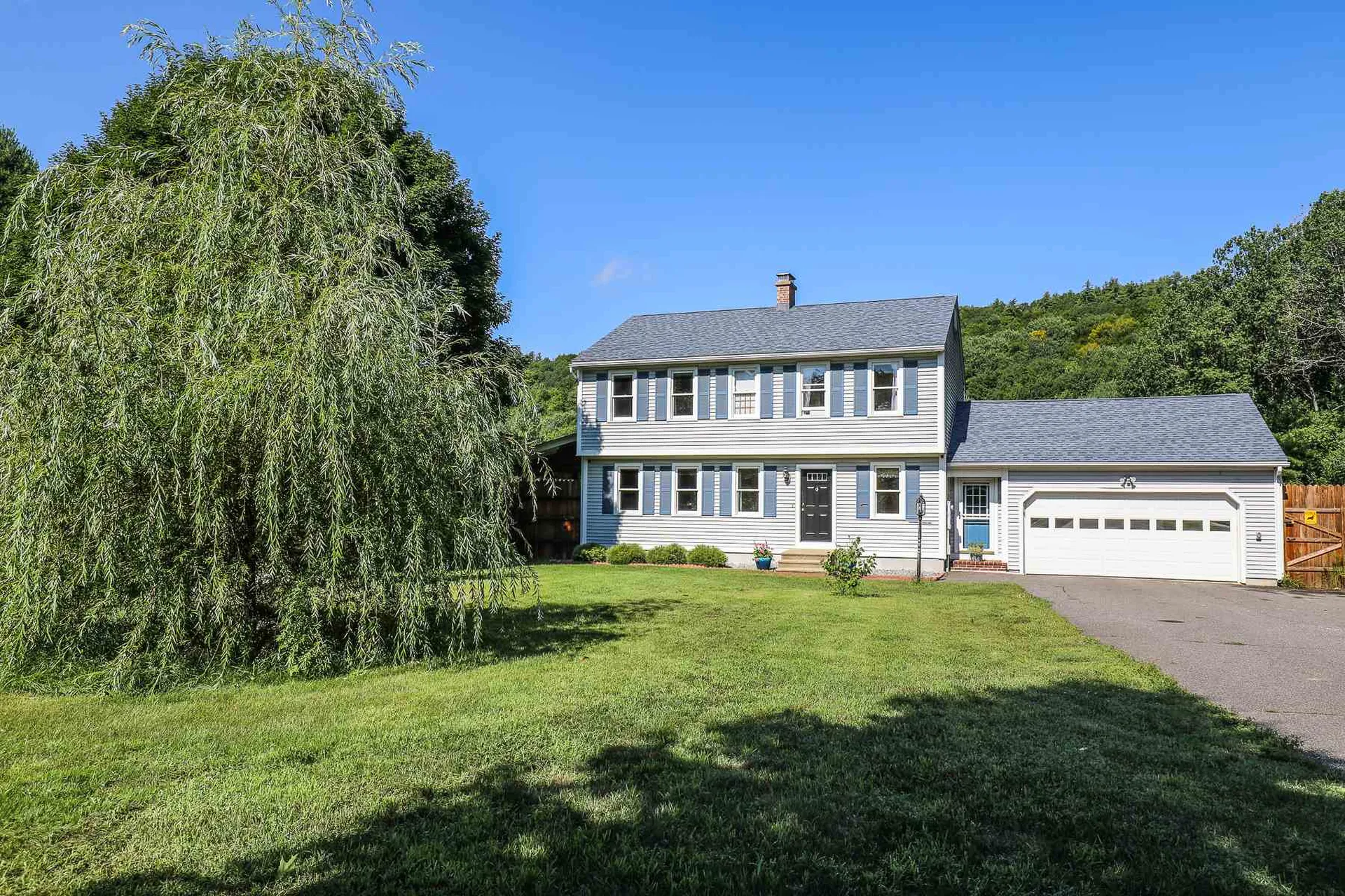 75 Hatfield Road Weare NH 03281