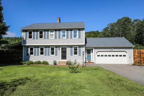 75 Hatfield Road Weare NH 03281