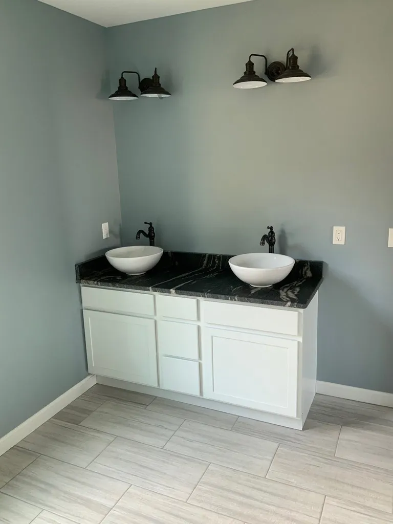 611 Stockbridge Corner Road Alton NH 03809