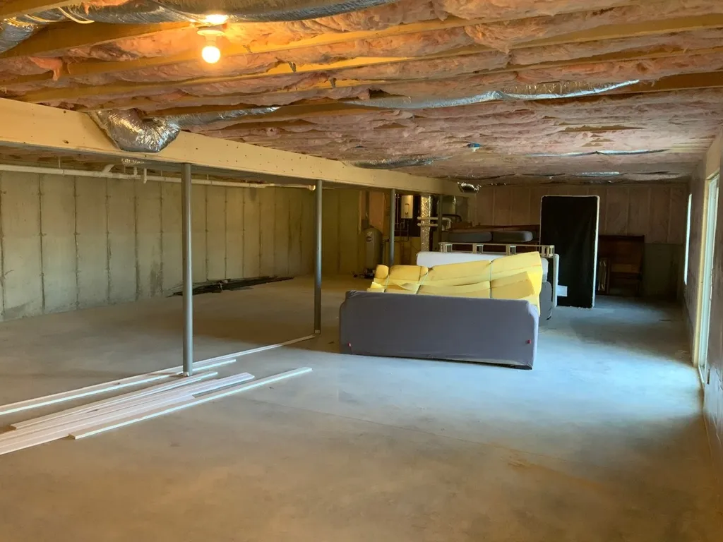 611 Stockbridge Corner Road Alton NH 03809
