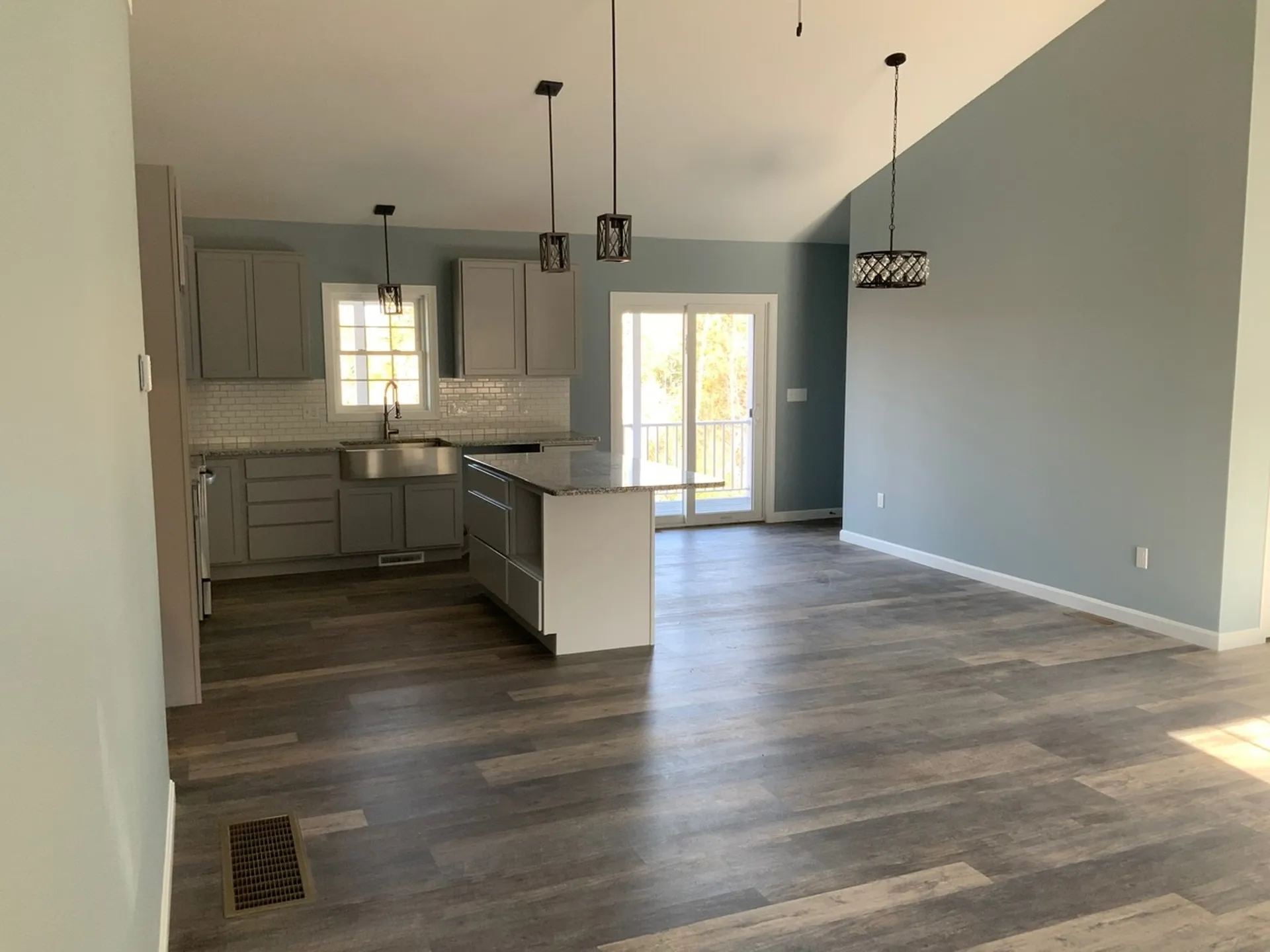 611 Stockbridge Corner Road Alton NH 03809
