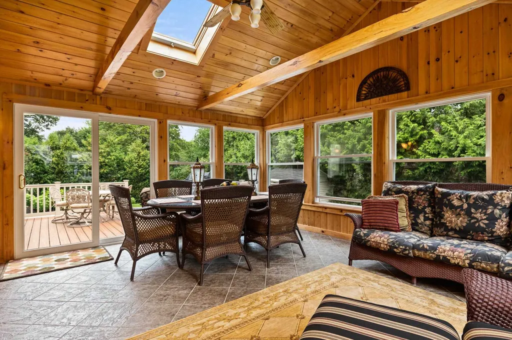 16 Westridge Drive Hampton NH 03842
