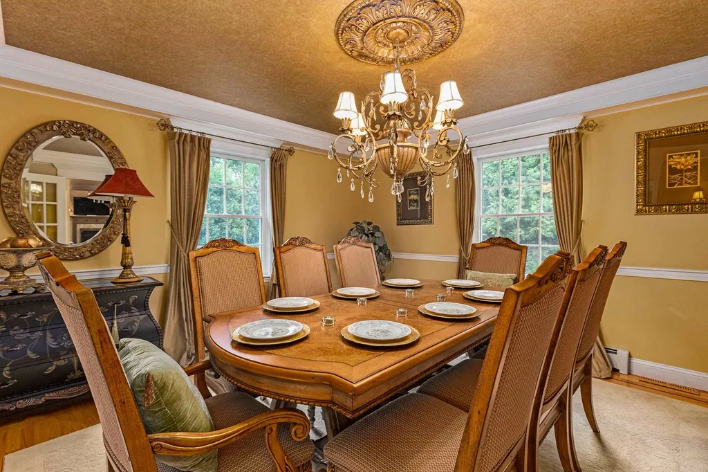16 Westridge Drive Hampton NH 03842