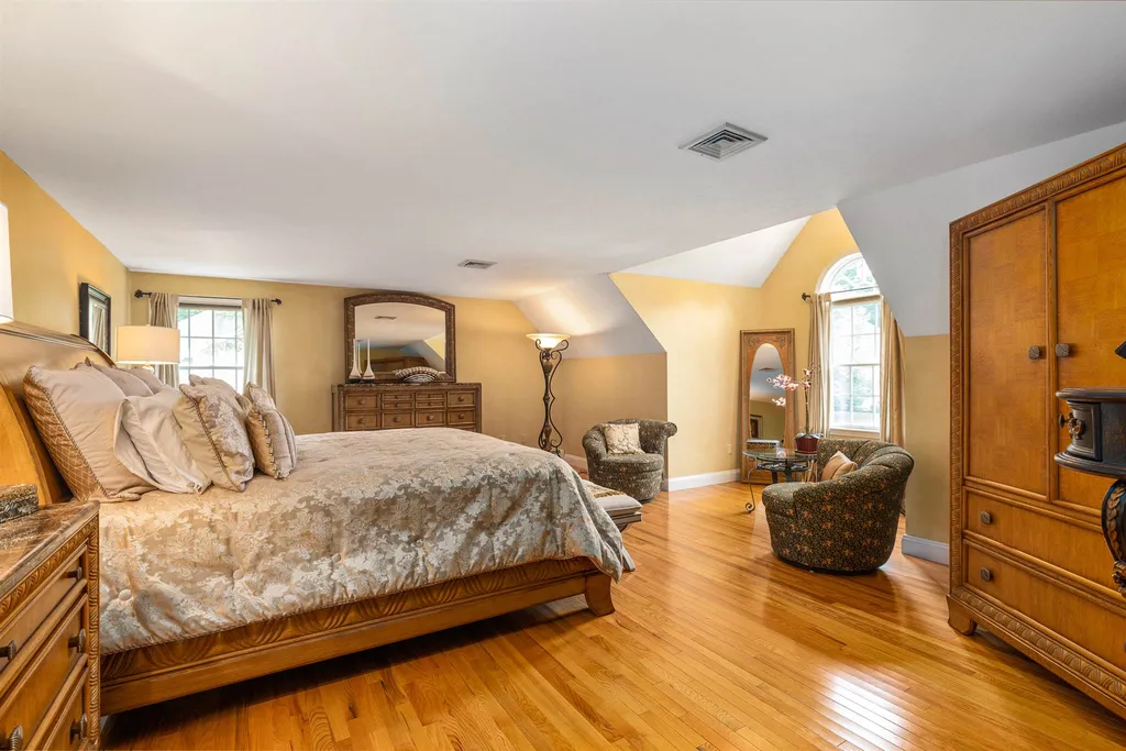 16 Westridge Drive Hampton NH 03842