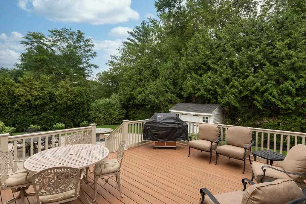 16 Westridge Drive Hampton NH 03842