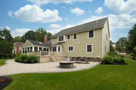 16 Westridge Drive Hampton NH 03842