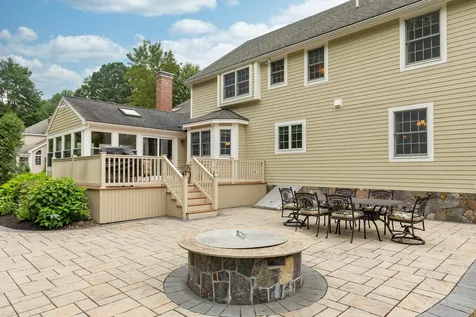 16 Westridge Drive Hampton NH 03842