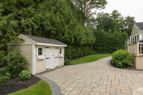 16 Westridge Drive Hampton NH 03842