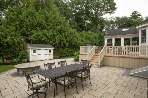 16 Westridge Drive Hampton NH 03842