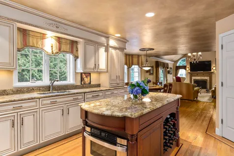 16 Westridge Drive Hampton NH 03842