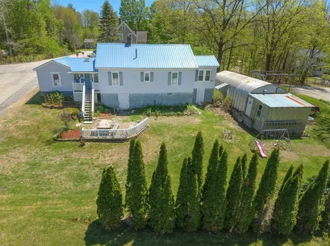 41 Wyman Street Hillsborough NH 03244